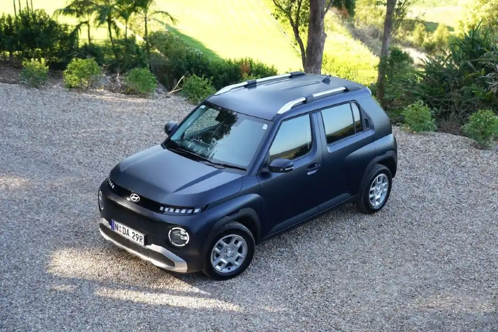 2025 hyundai inster standard range roof