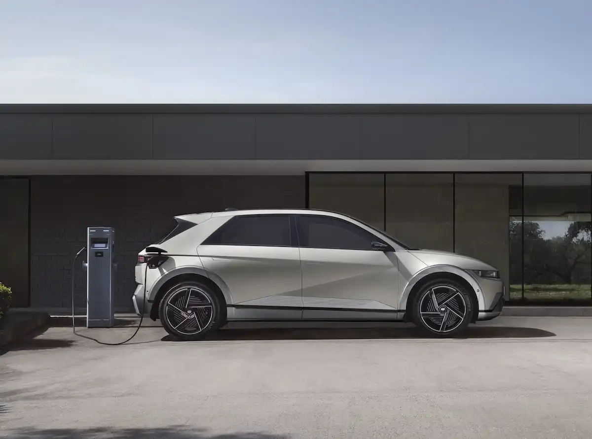 2025 hyundai ioniq 5 charging