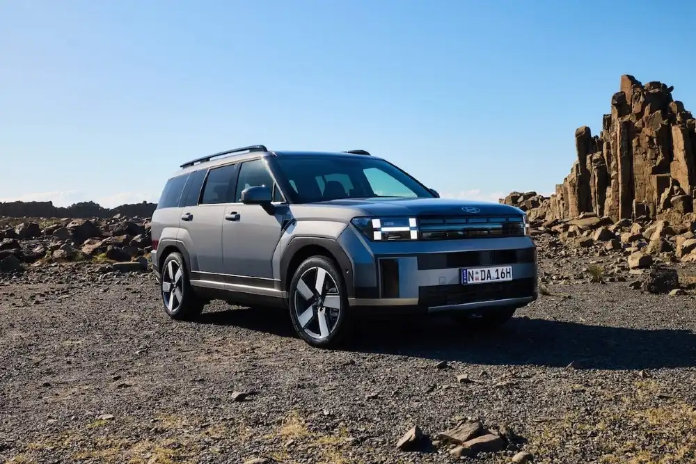 2025 hyundai santa fe parking sensor