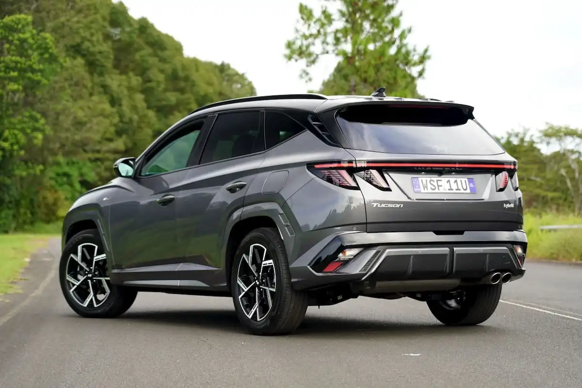 2025 hyundai tucson elite n line hybrid awd rear