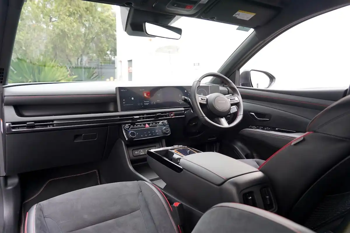 2025 hyundai tucson elite n line hybrid awd seats