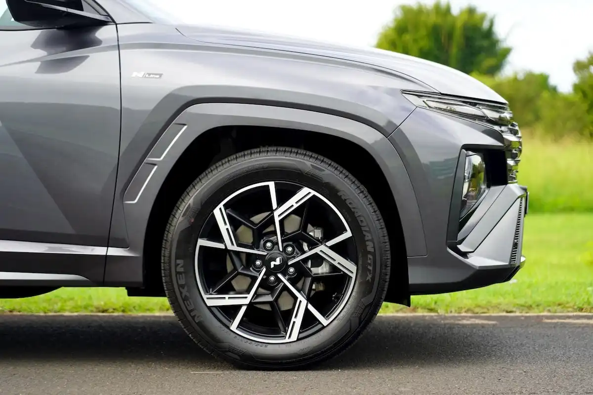 2025 hyundai tucson elite n line hybrid awd wheel