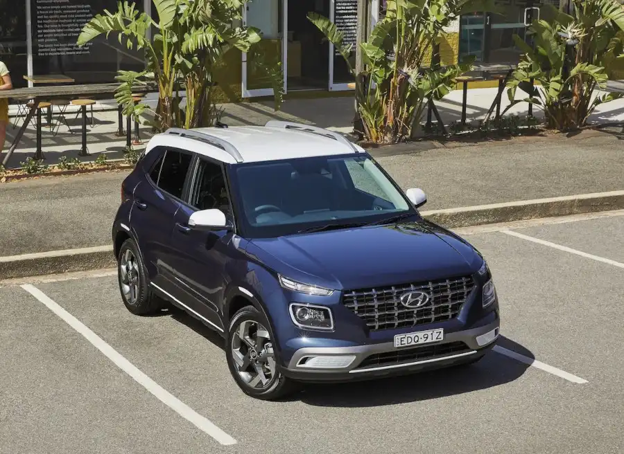 2025 hyundai venue frontr