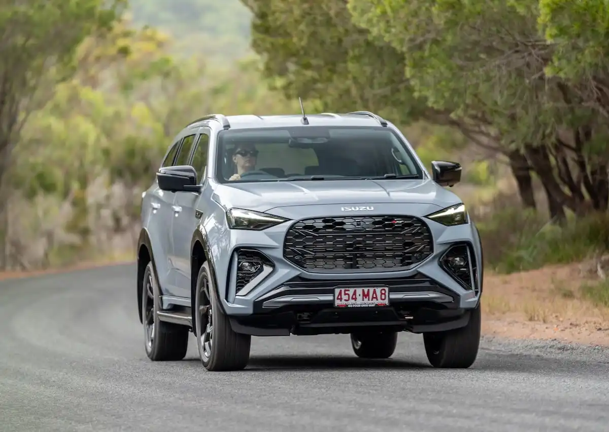 2025 isuzu mu-x