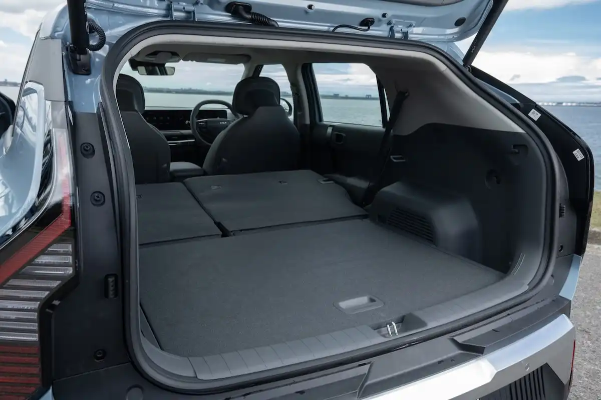 2025 kia ev3 boot