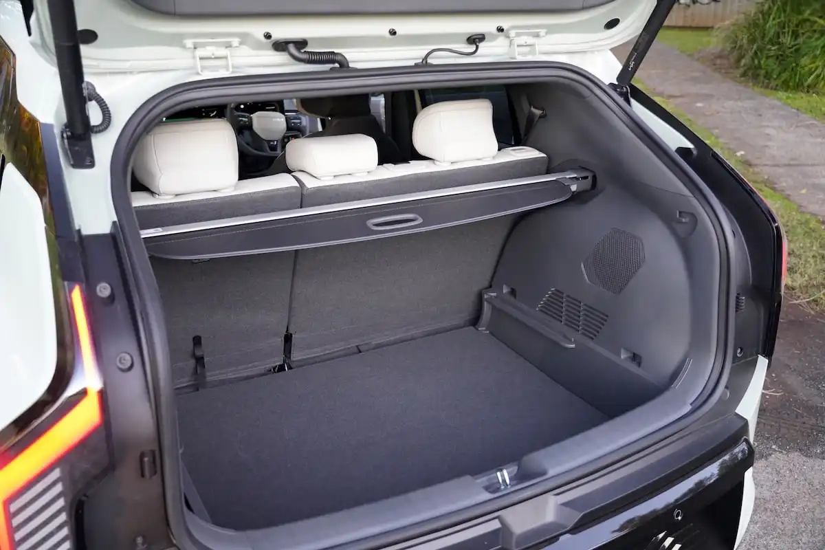 2025 kia ev3 gt-line long range boot