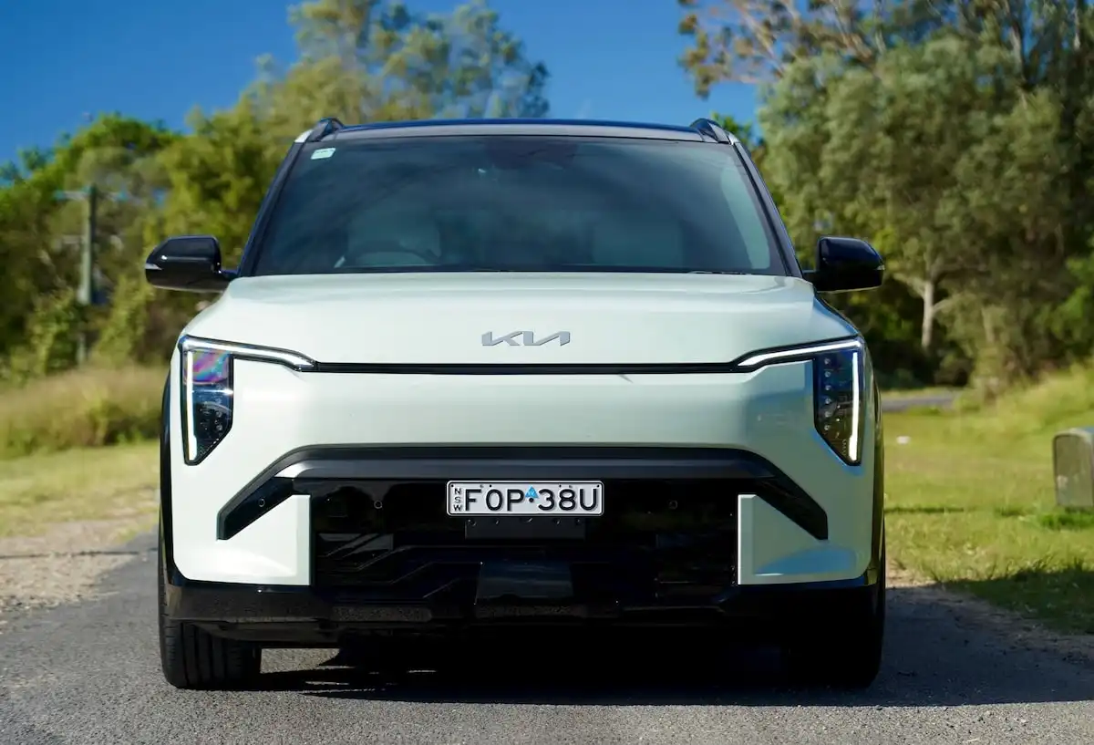 2025 kia ev3 gt-line long range grille