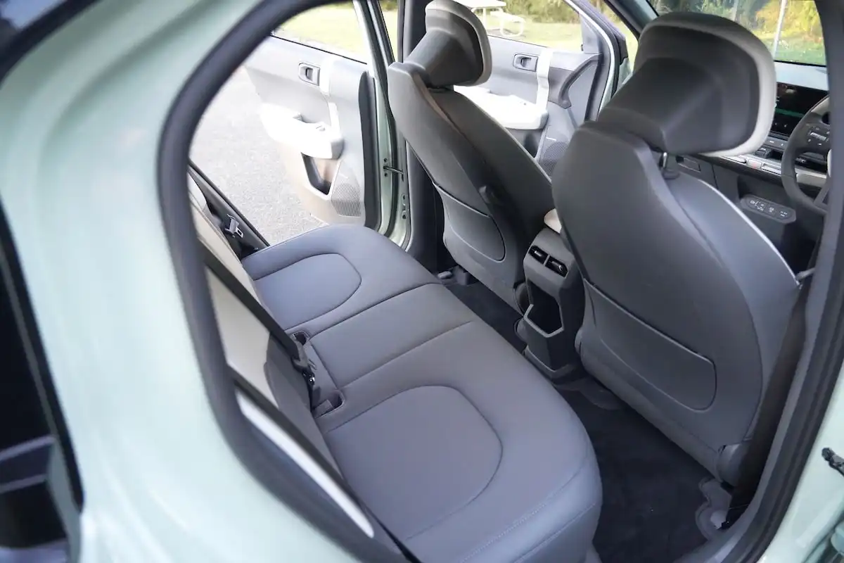 2025 kia ev3 gt-line long range rear seats
