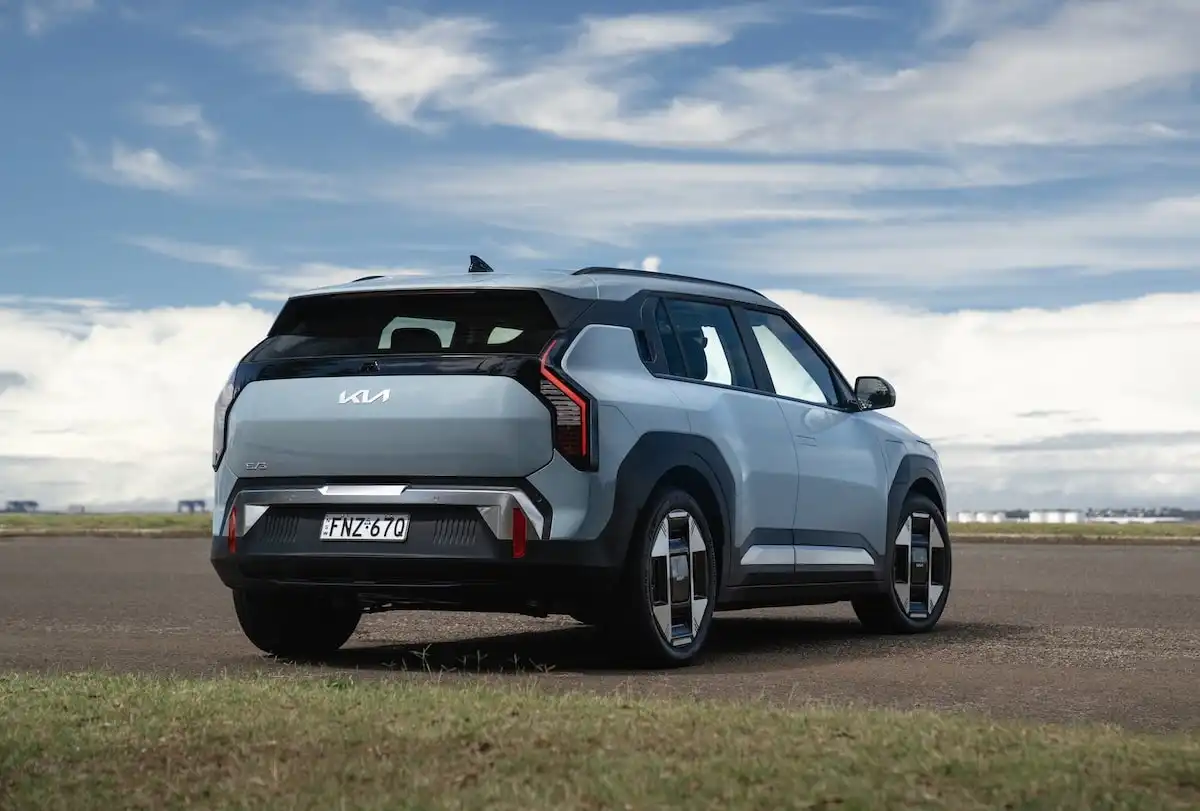 2025 kia ev3 rear