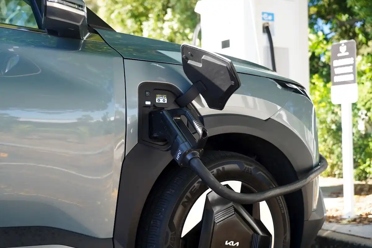 2025 kia ev5 air long range charging