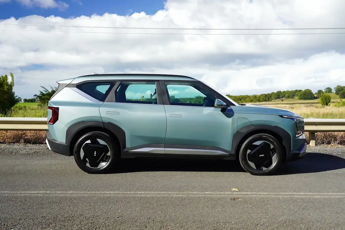 2025 kia ev5 air long range side