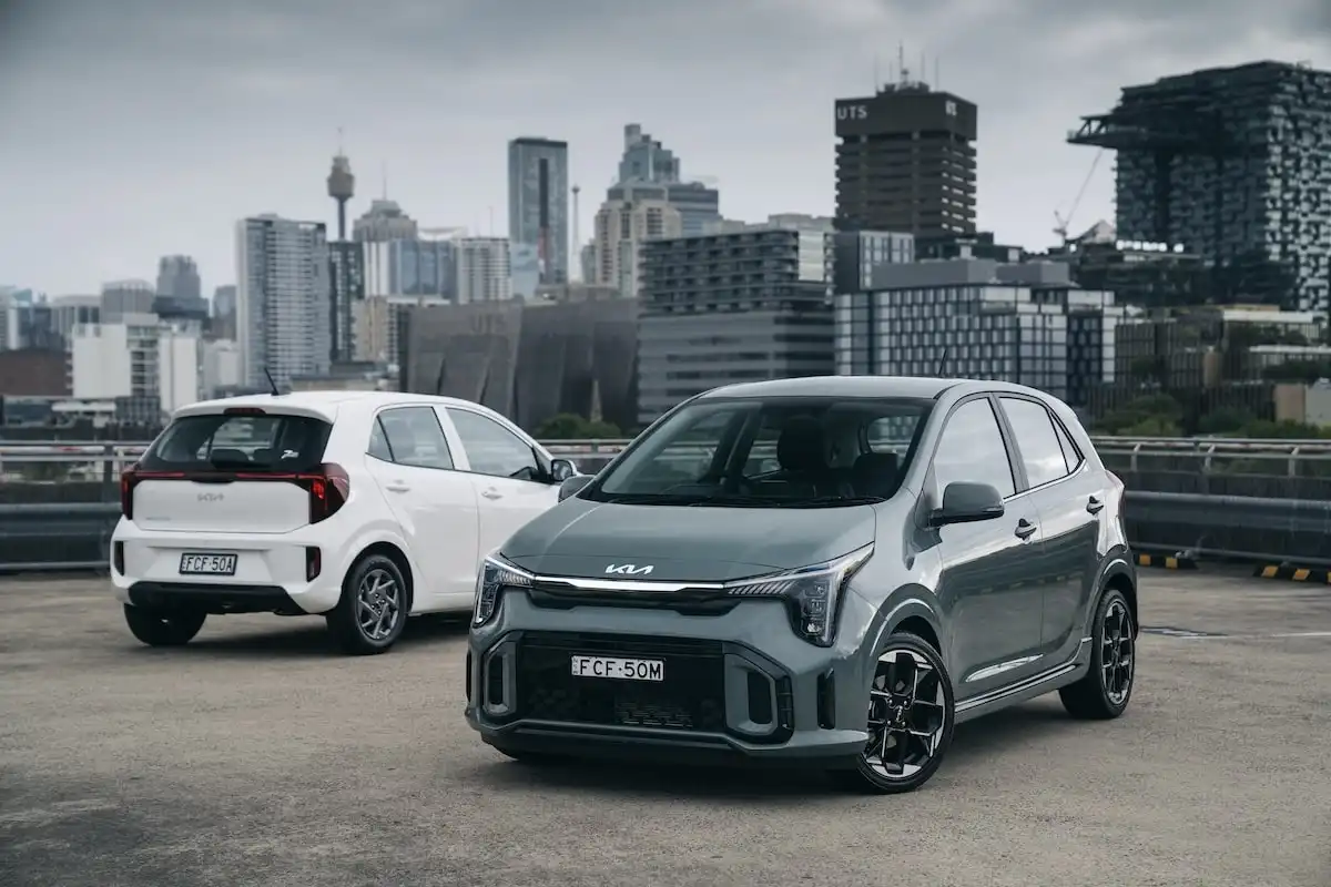 2025 kia picanto sport manual