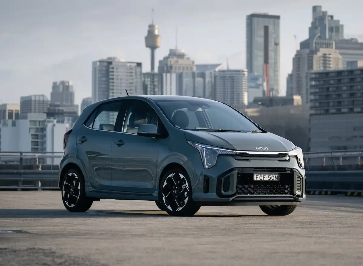 2025 kia picanto sport manual
