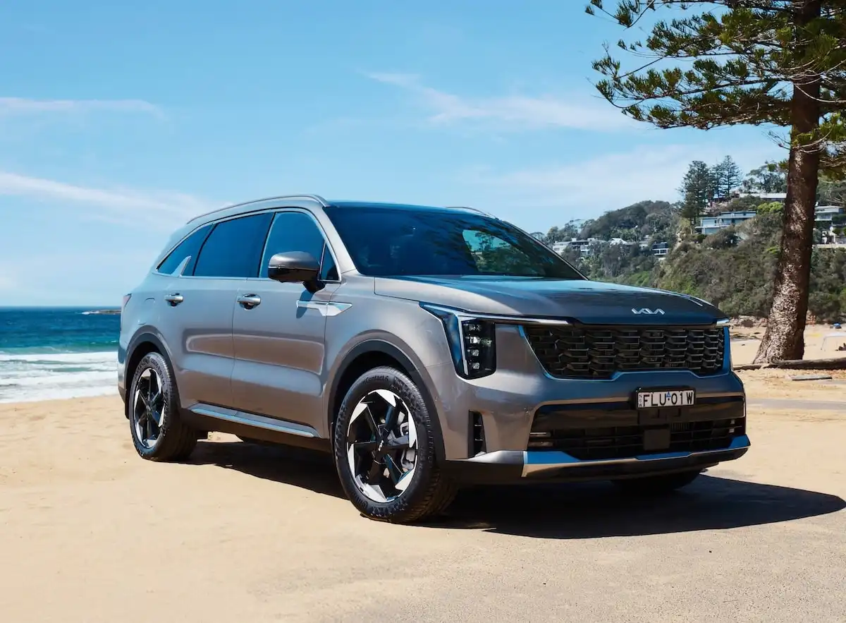 2025 kia sorento gt-line hev fwd