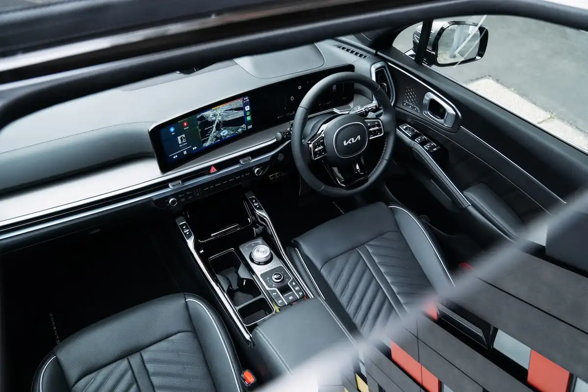 2025 kia sorento interior
