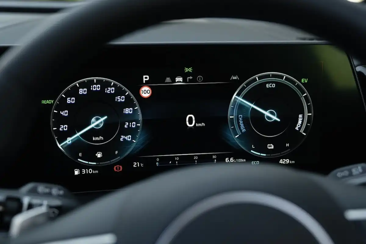 2025 kia sportage fuel economy