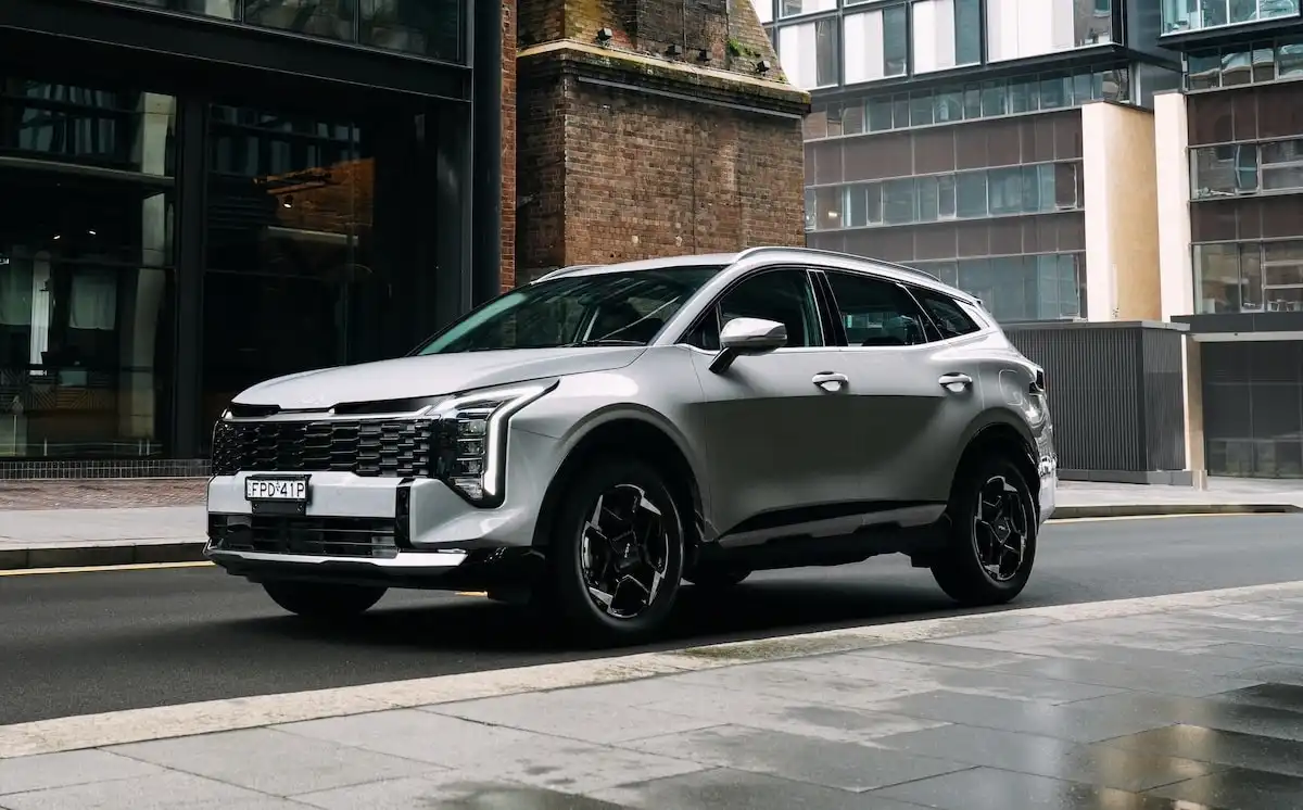 2025 kia sportage hev