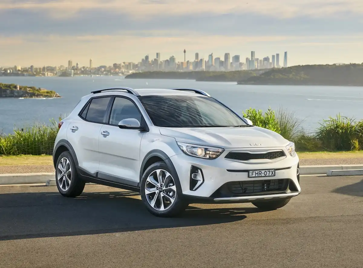 2025 kia stonic s