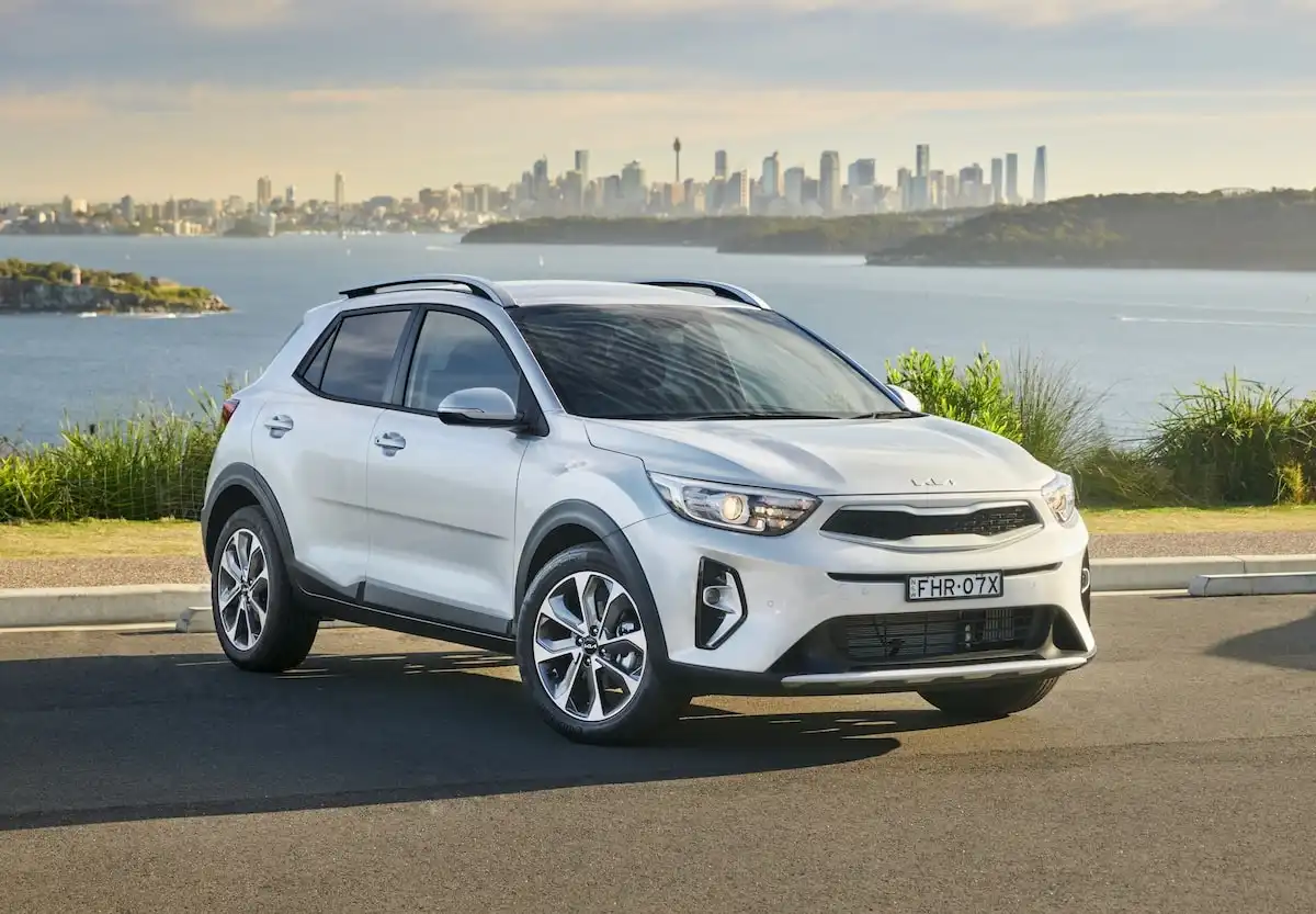2025 kia stonic s