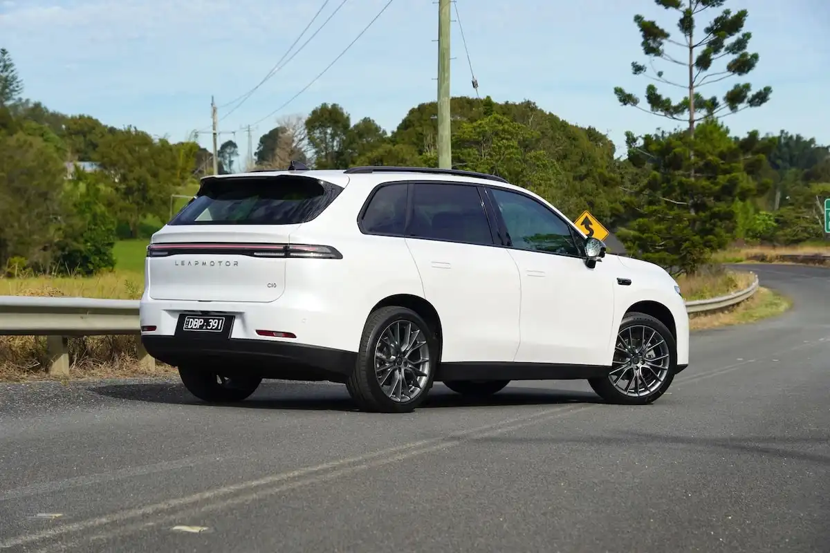 2025 leapmotor c10 design back
