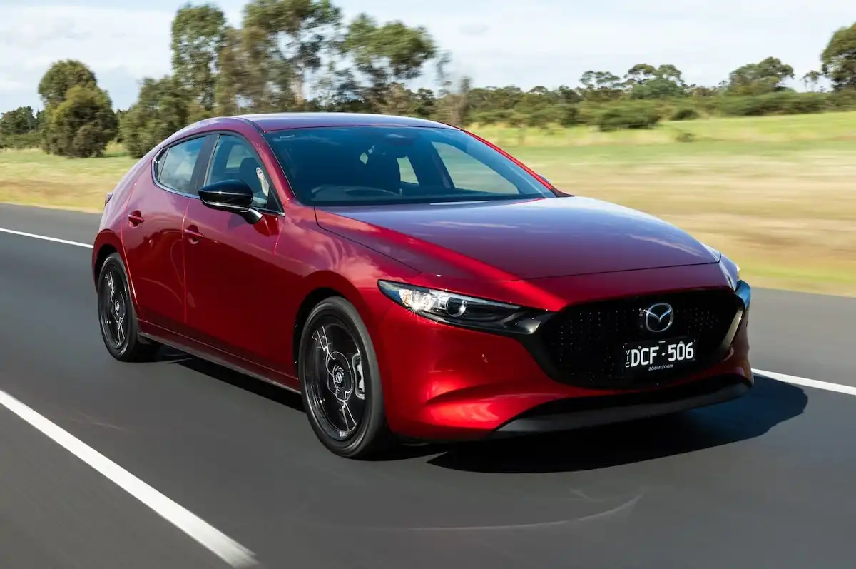 2025 mazda 3 pure hatch