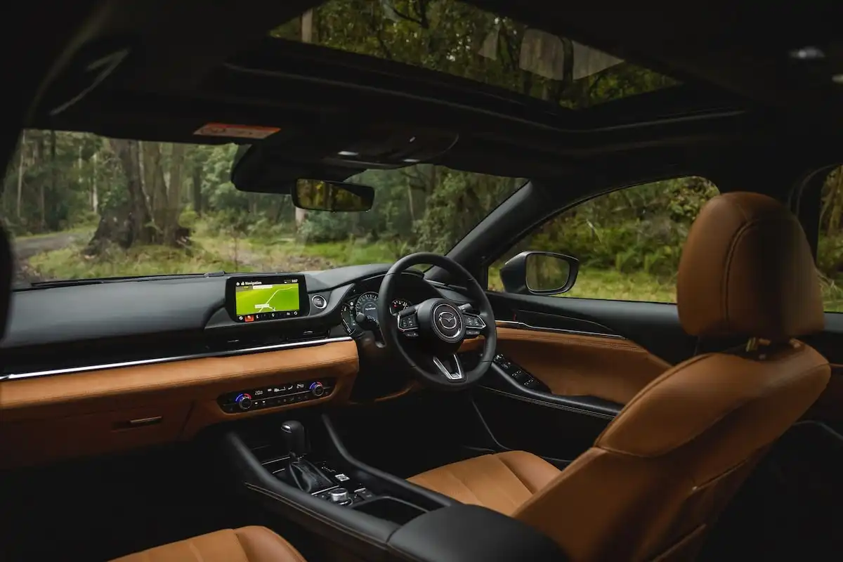 2025 mazda 6 driver seat