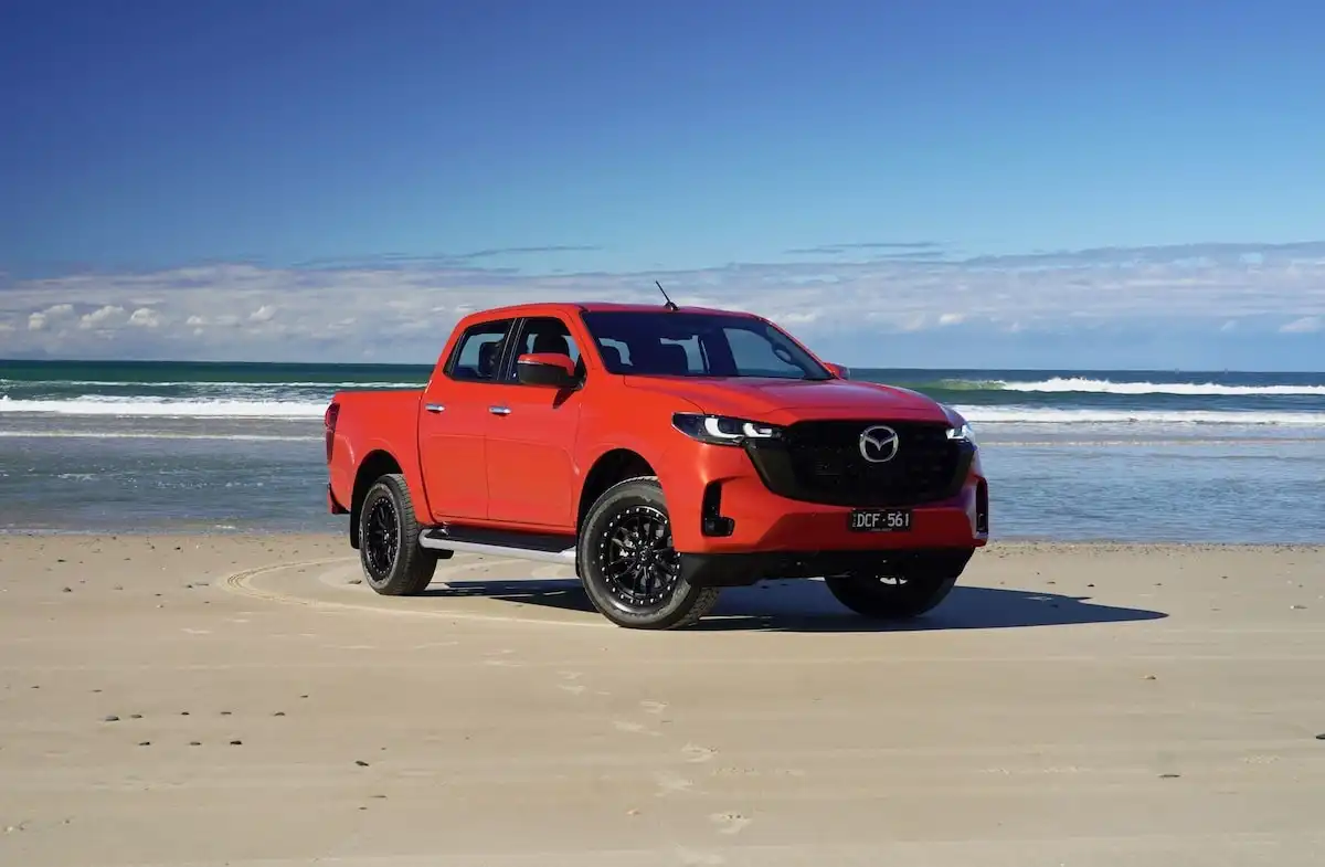 2025 mazda bt-50 gt 4x4 dual cab exterior