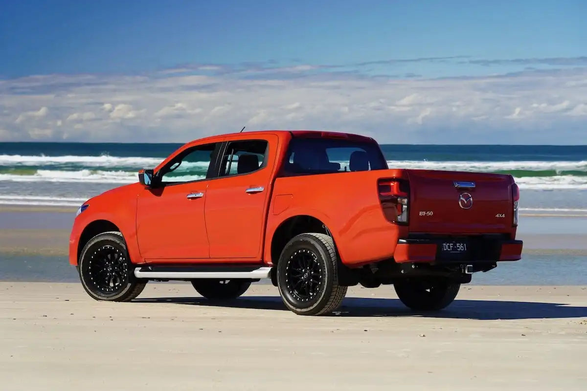 2025 mazda bt-50 gt 4x4 dual cab rear