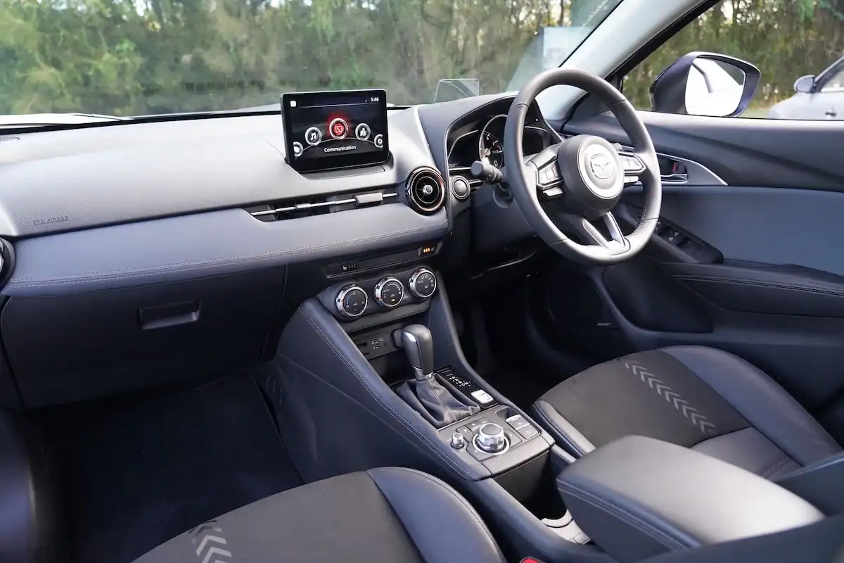 2025 mazda cx-3 gt sp interior