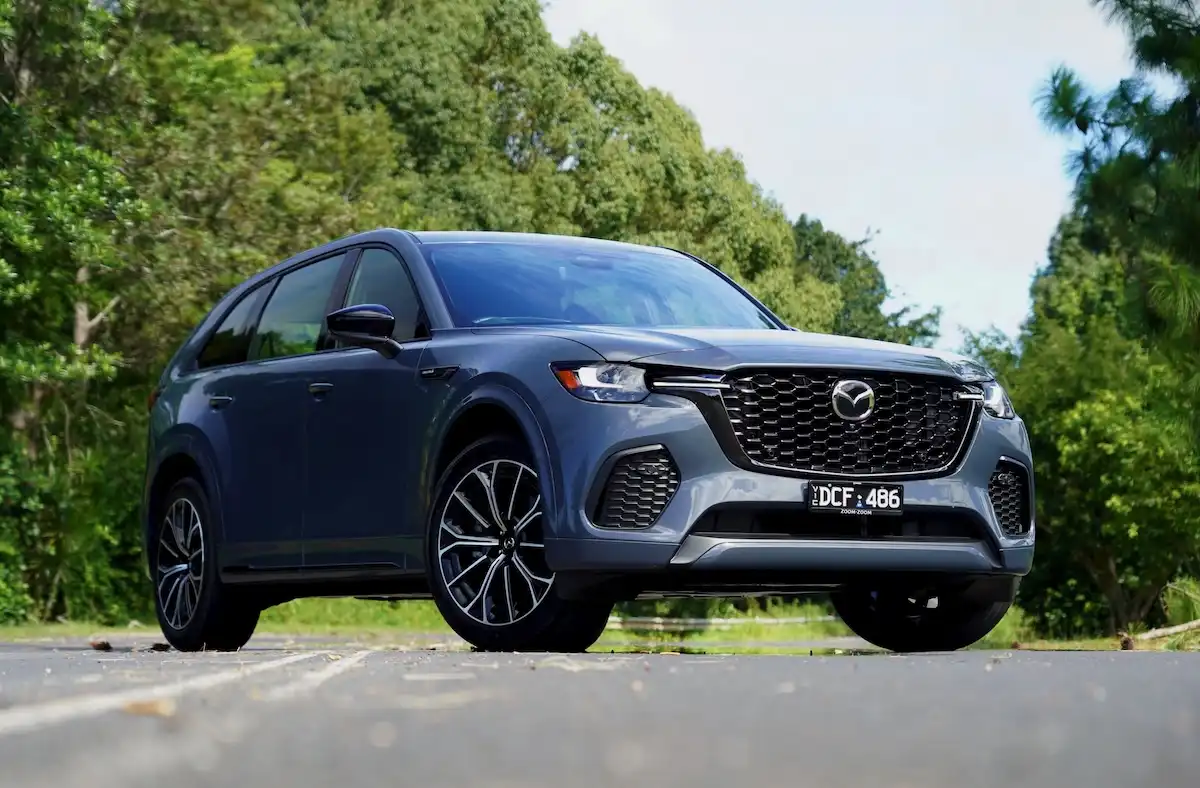 2025 mazda cx-70 azami d50e front