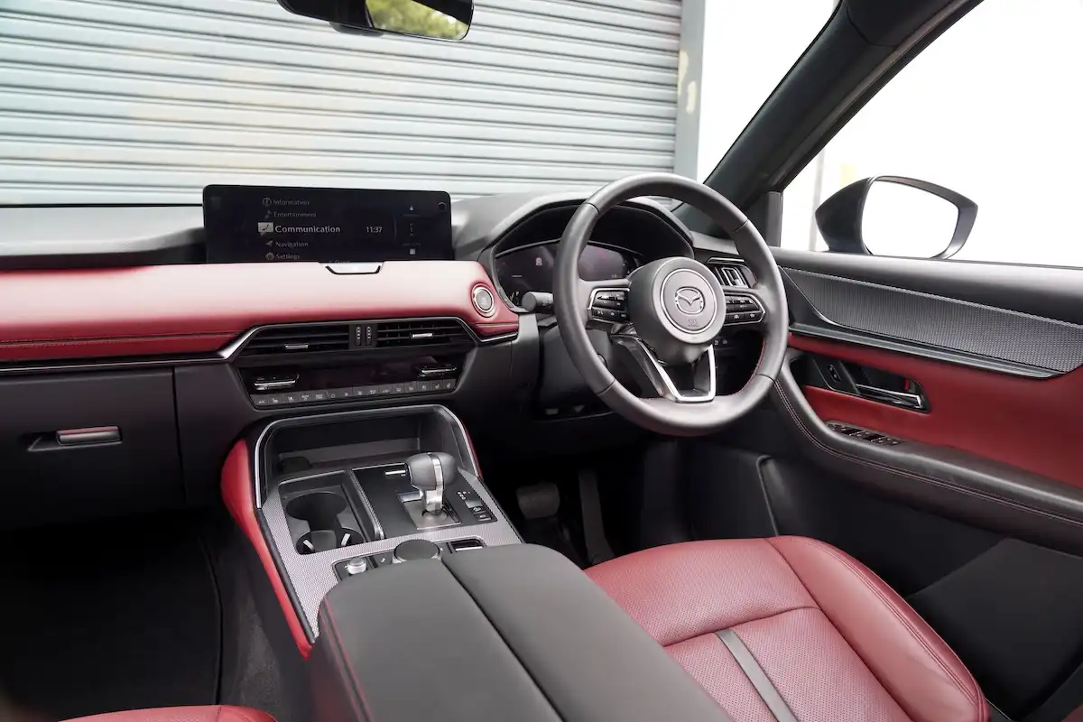 2025 mazda cx-70 azami d50e interior
