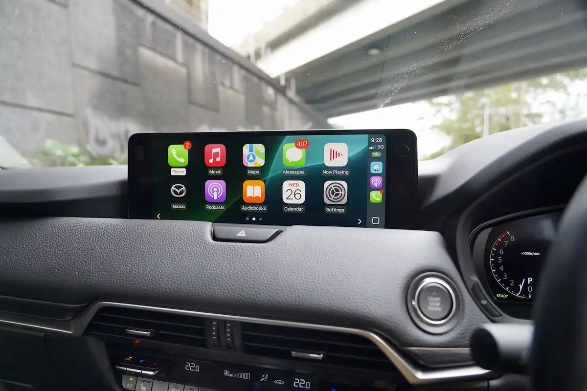 2025 mazda cx-80 g40e gt infotainment system