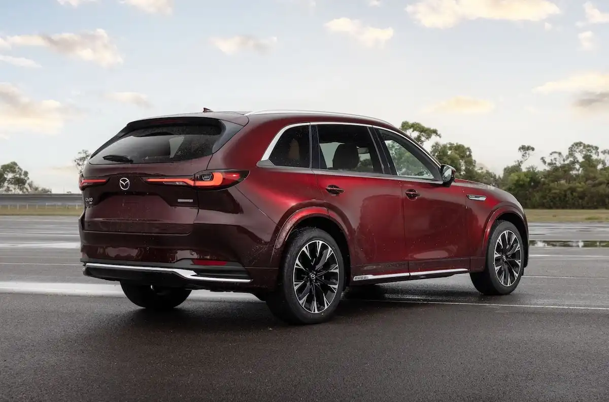 2025 mazda cx-90 d50e azami