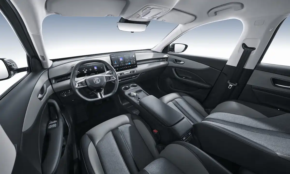 2025 mg s5 ev interior