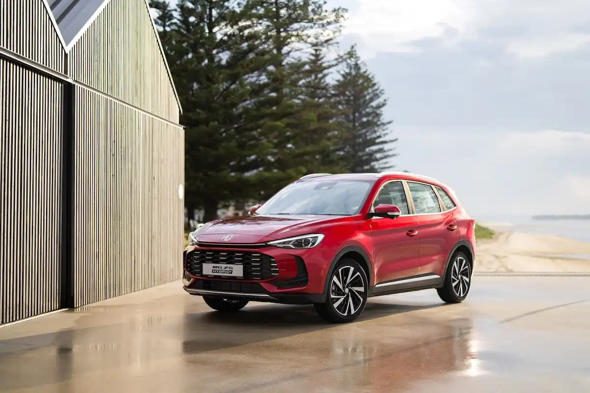 2025 mg zs for new driver