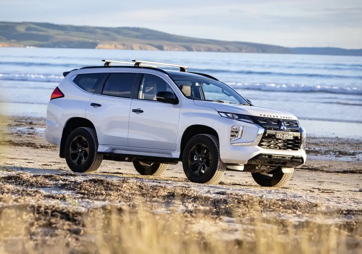 2025 mitsubishi pajero sport off-road