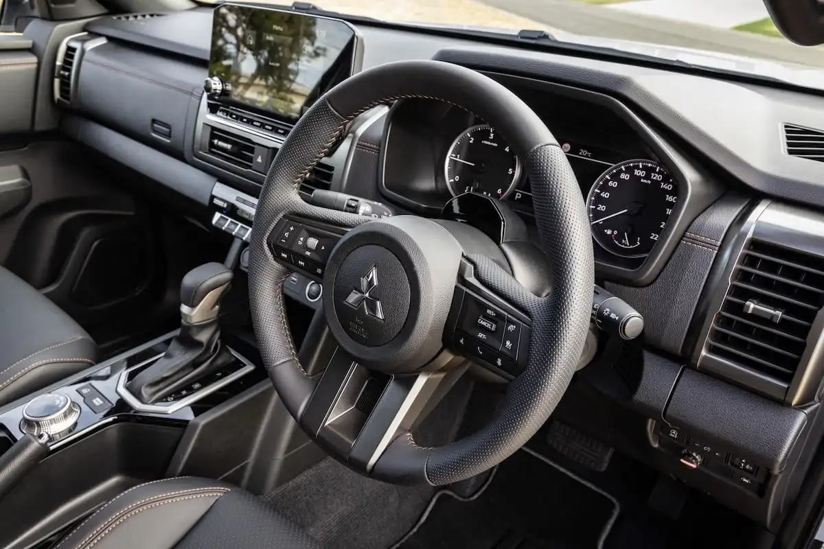 2025 mitsubishi triton interior