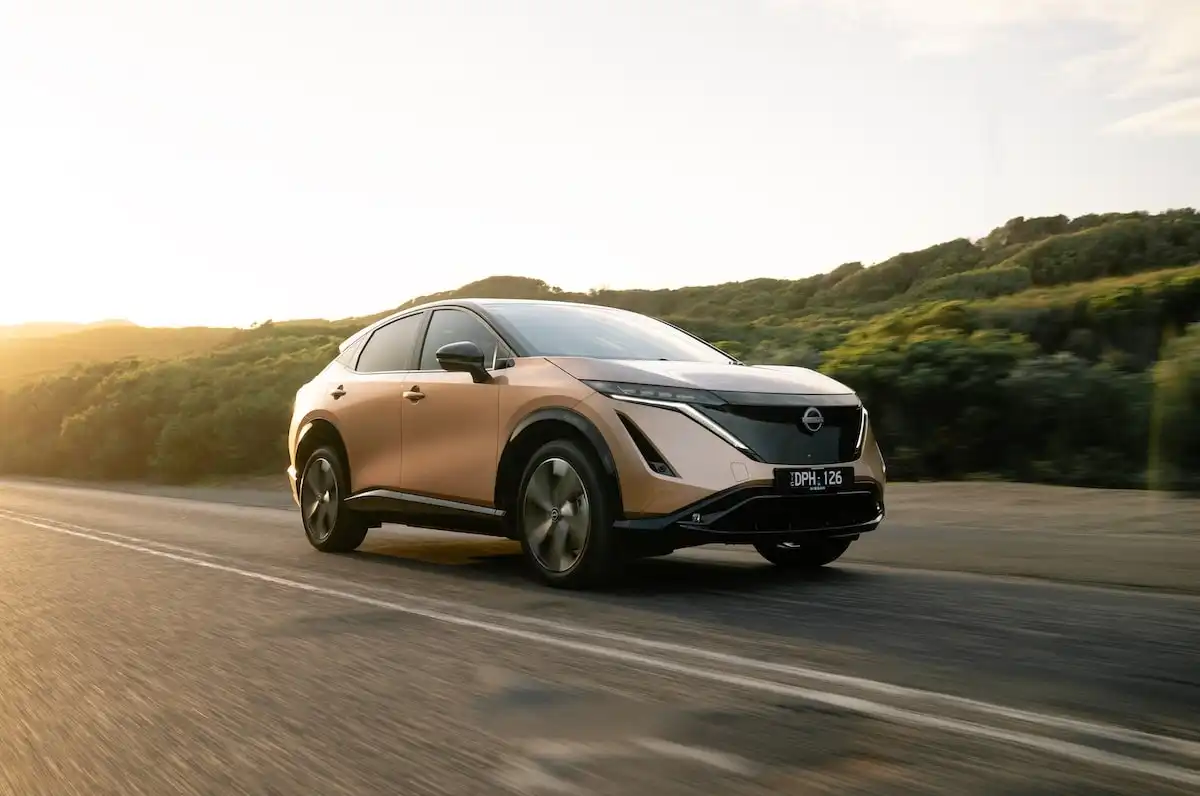 2025 nissan ariya front