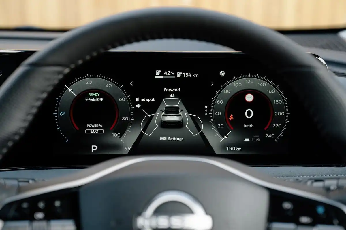 2025 nissan ariya safety kit