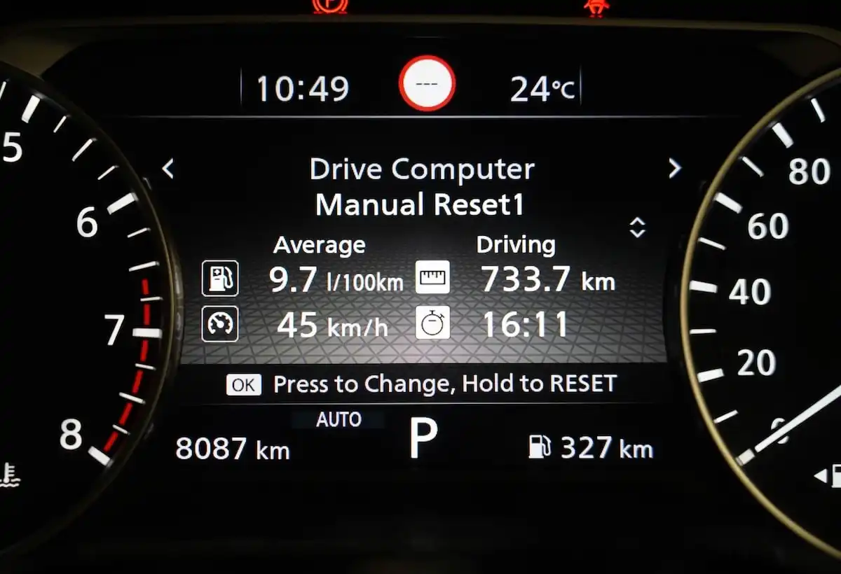 2025 nissan pathfinder st-l awd fuel economy