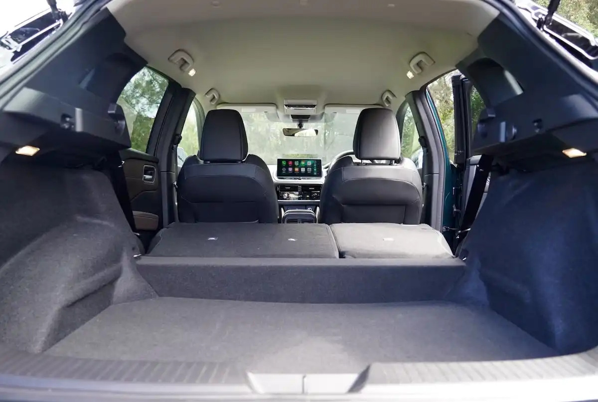 2025 nissan qashqai ti boot open