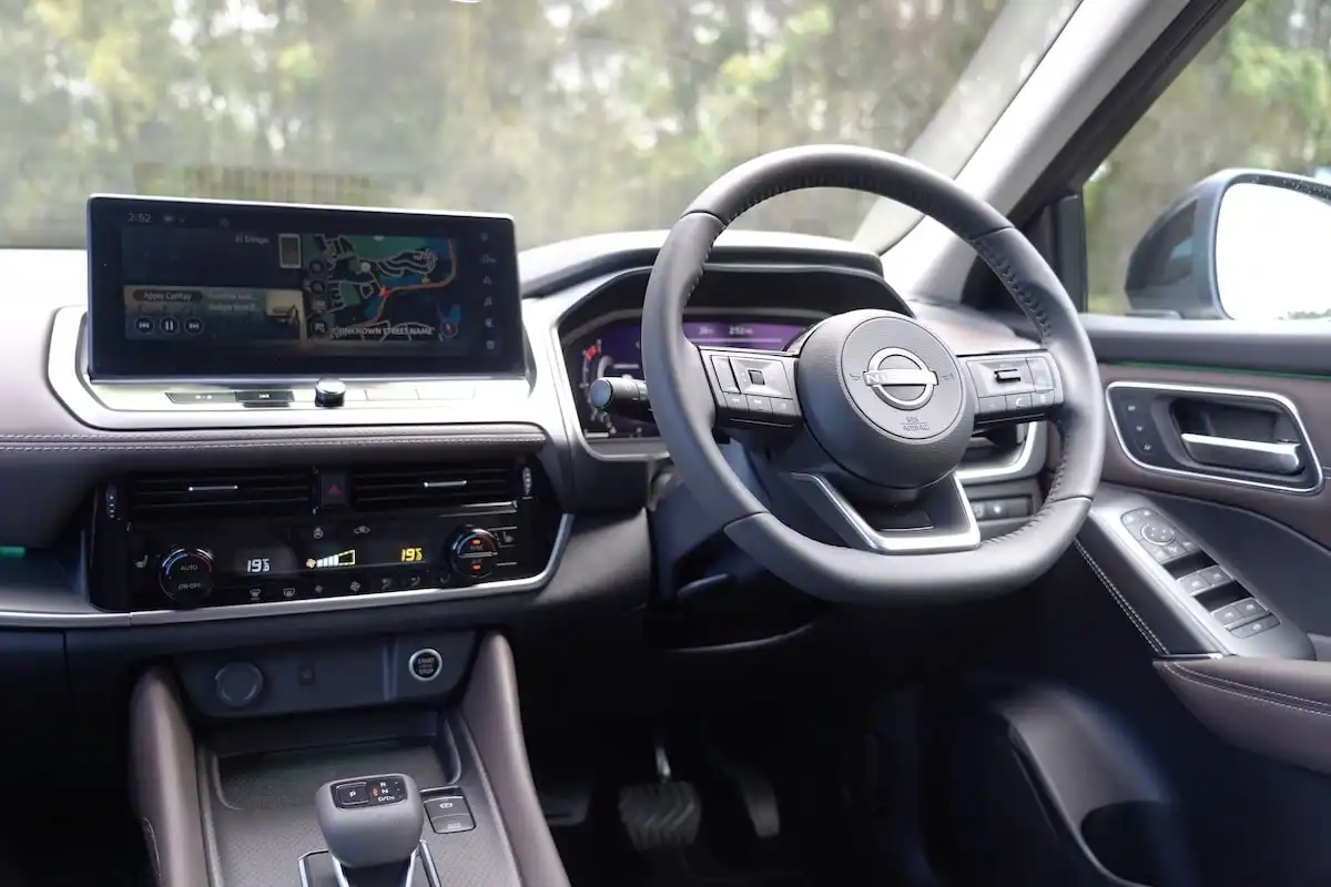 2025 nissan qashqai ti interior