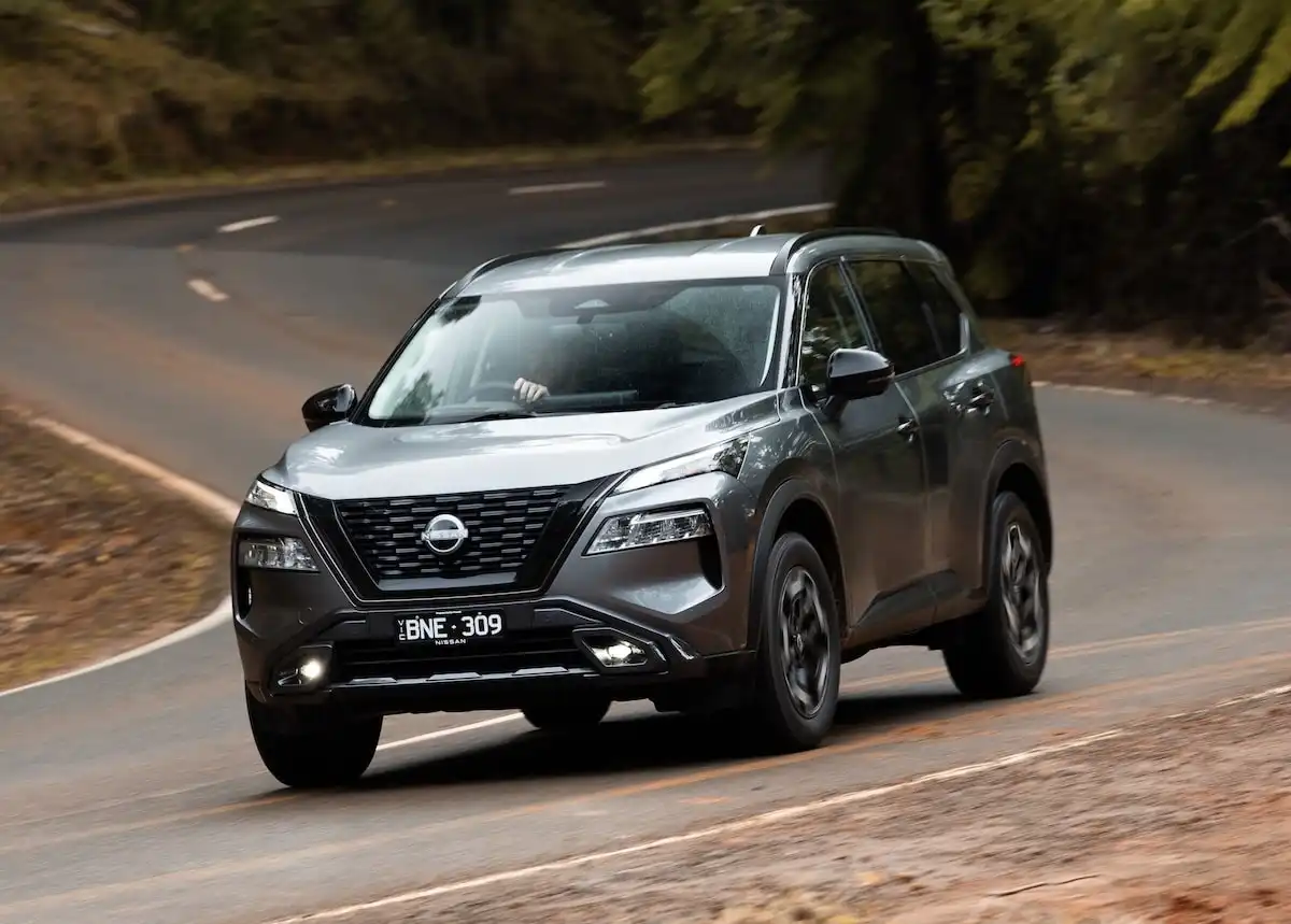 2025 nissan x-trail st awd