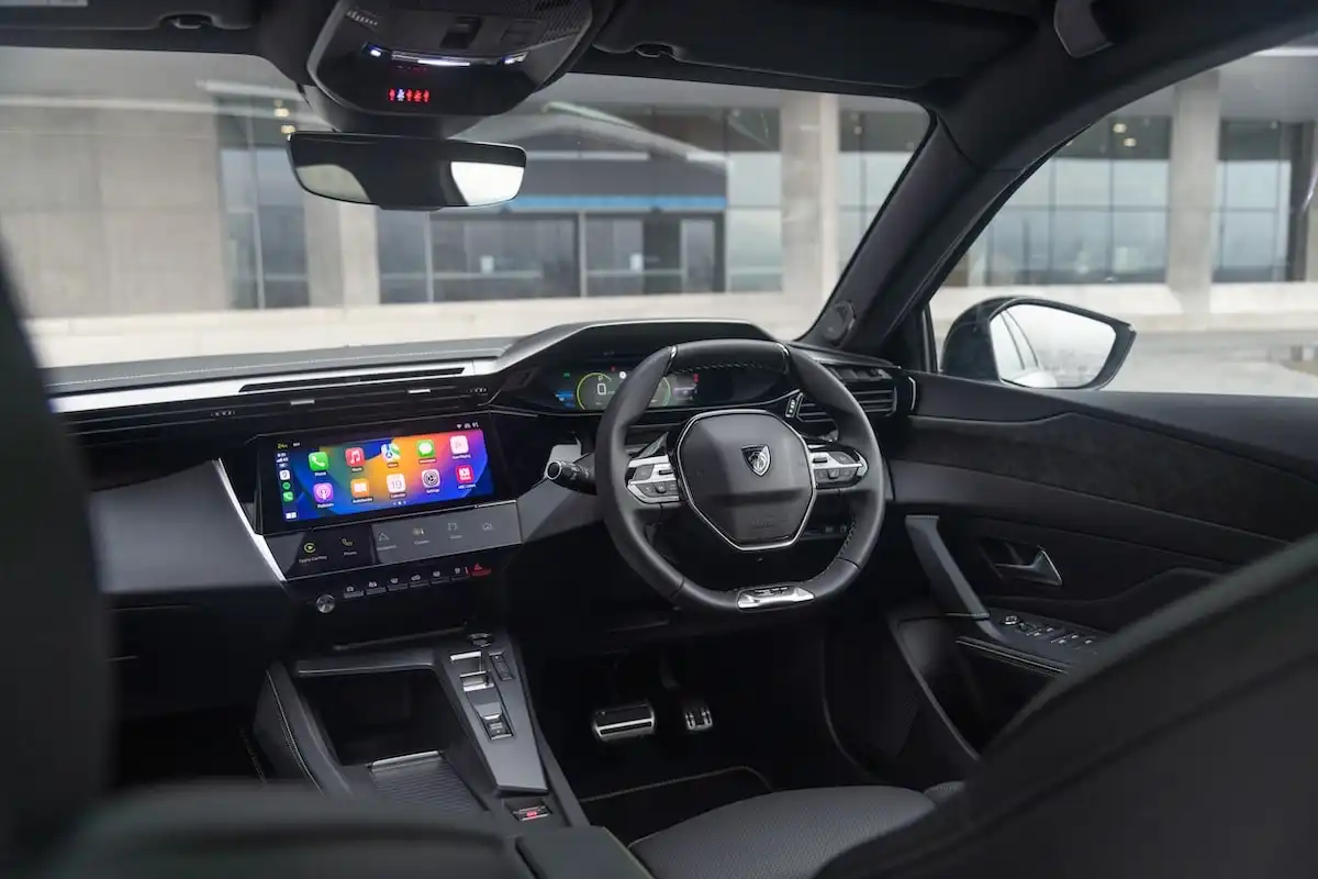 2025 peugeot e-308 interior