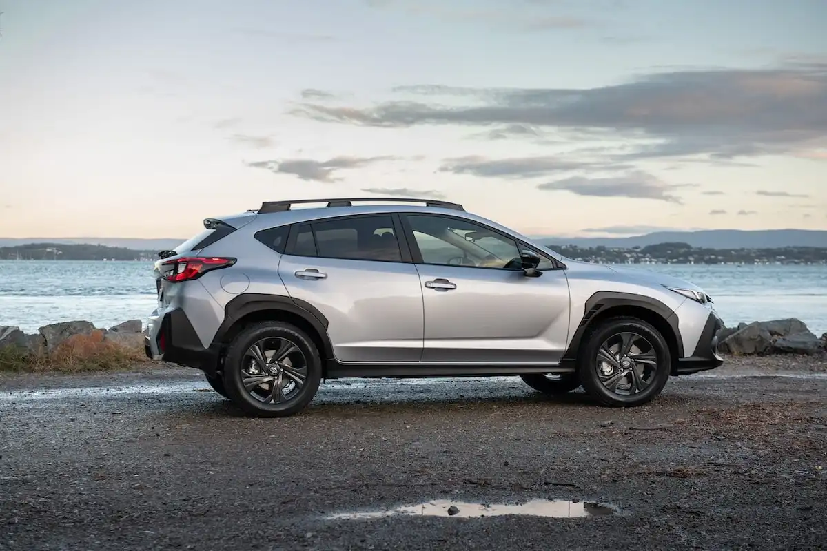 2025 subaru crosstrek side