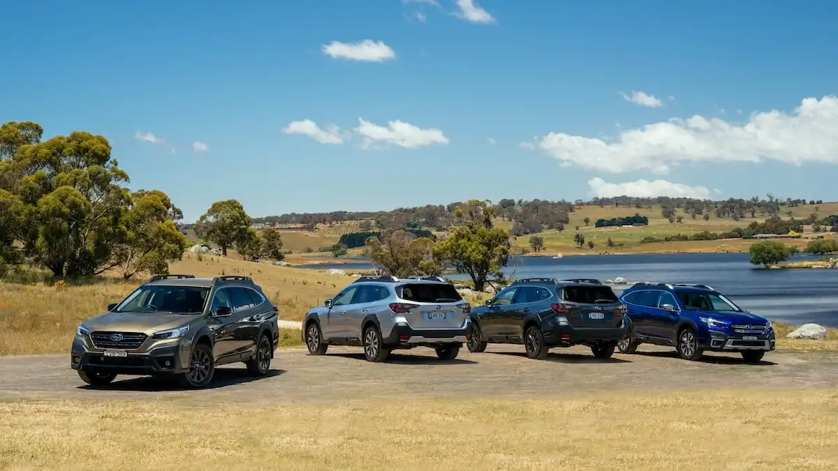 2025 subaru outback range