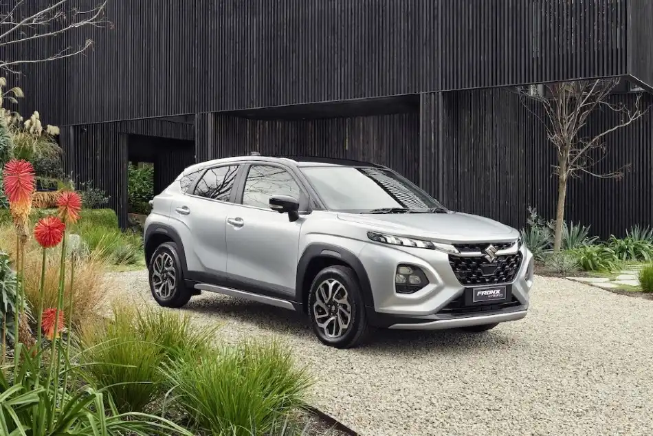 2025 suzuki fronx front