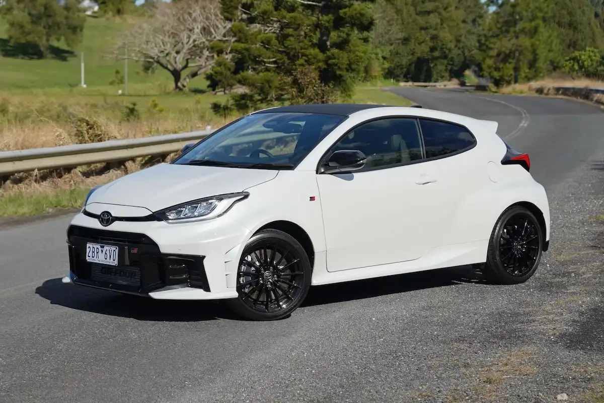 2025 toyota gr yaris gt manual front