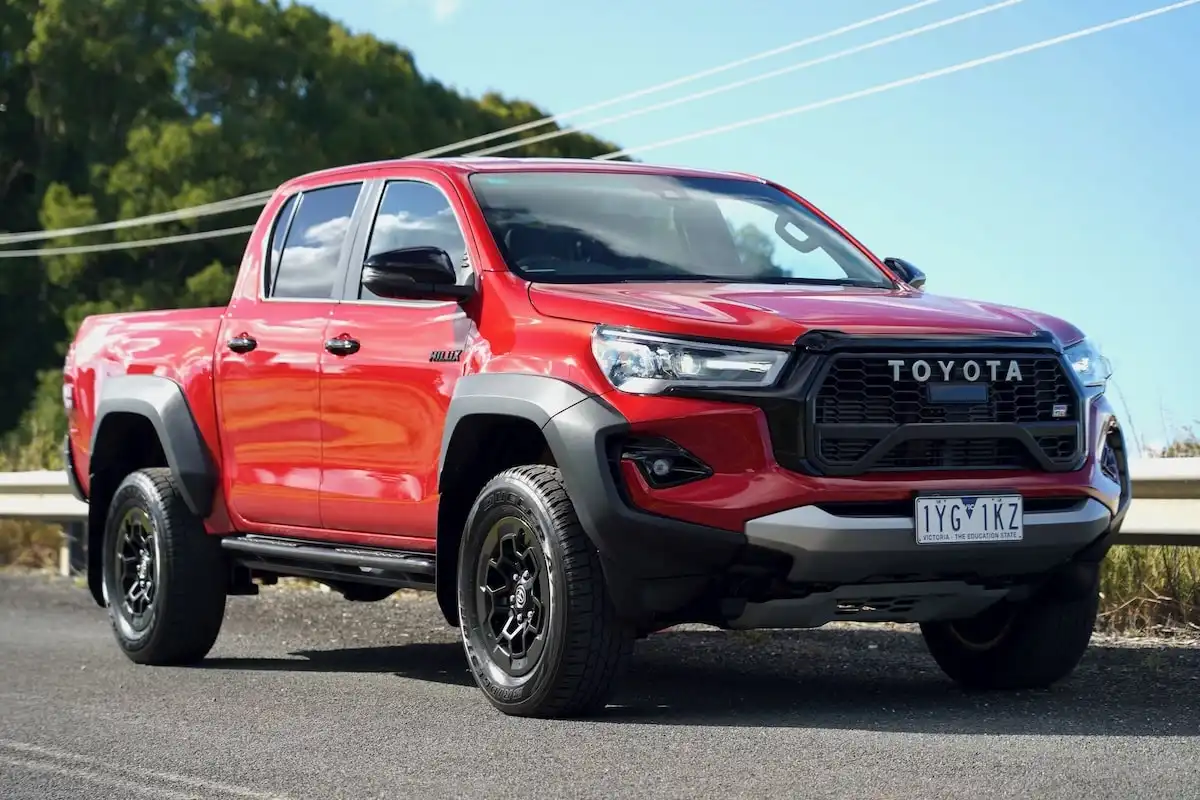 2025 toyota hilux gr sport front