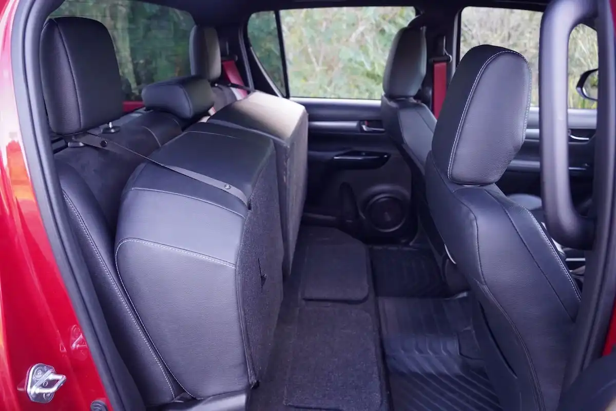 2025 toyota hilux gr sport second row seats fold-up